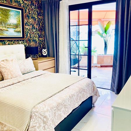 Apartment With Terrace And Pool, Los Cristianos Los Cristianos (Tenerife) Ngoại thất bức ảnh