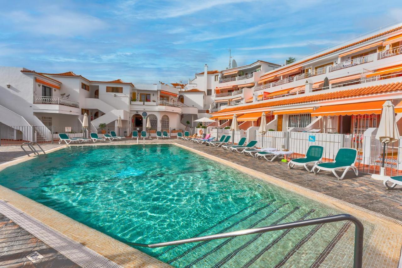 Apartment With Terrace And Pool, Los Cristianos Los Cristianos  Ngoại thất bức ảnh