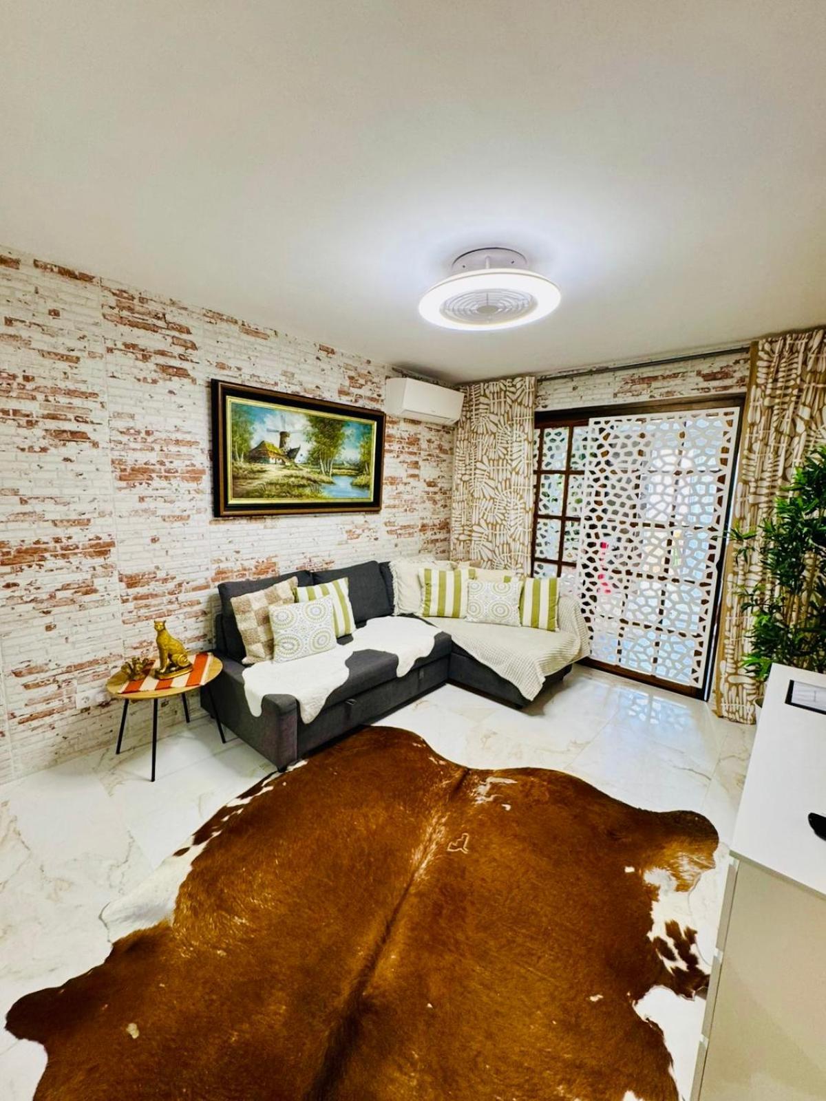 Apartment With Terrace And Pool, Los Cristianos Los Cristianos  Ngoại thất bức ảnh