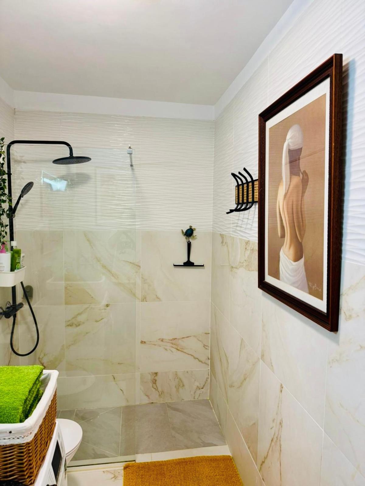 Apartment With Terrace And Pool, Los Cristianos Los Cristianos  Ngoại thất bức ảnh