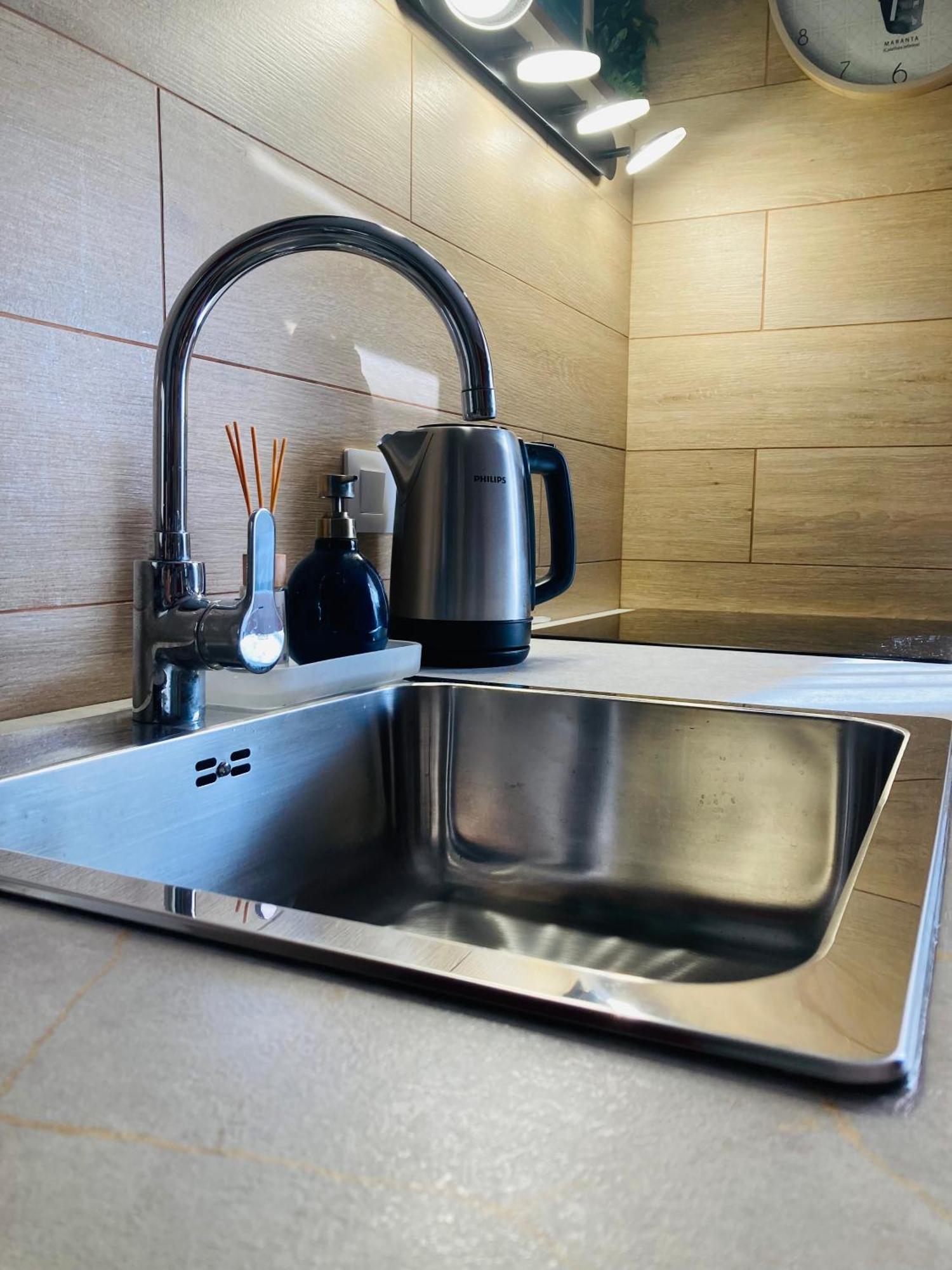 Apartment With Terrace And Pool, Los Cristianos Los Cristianos  Ngoại thất bức ảnh