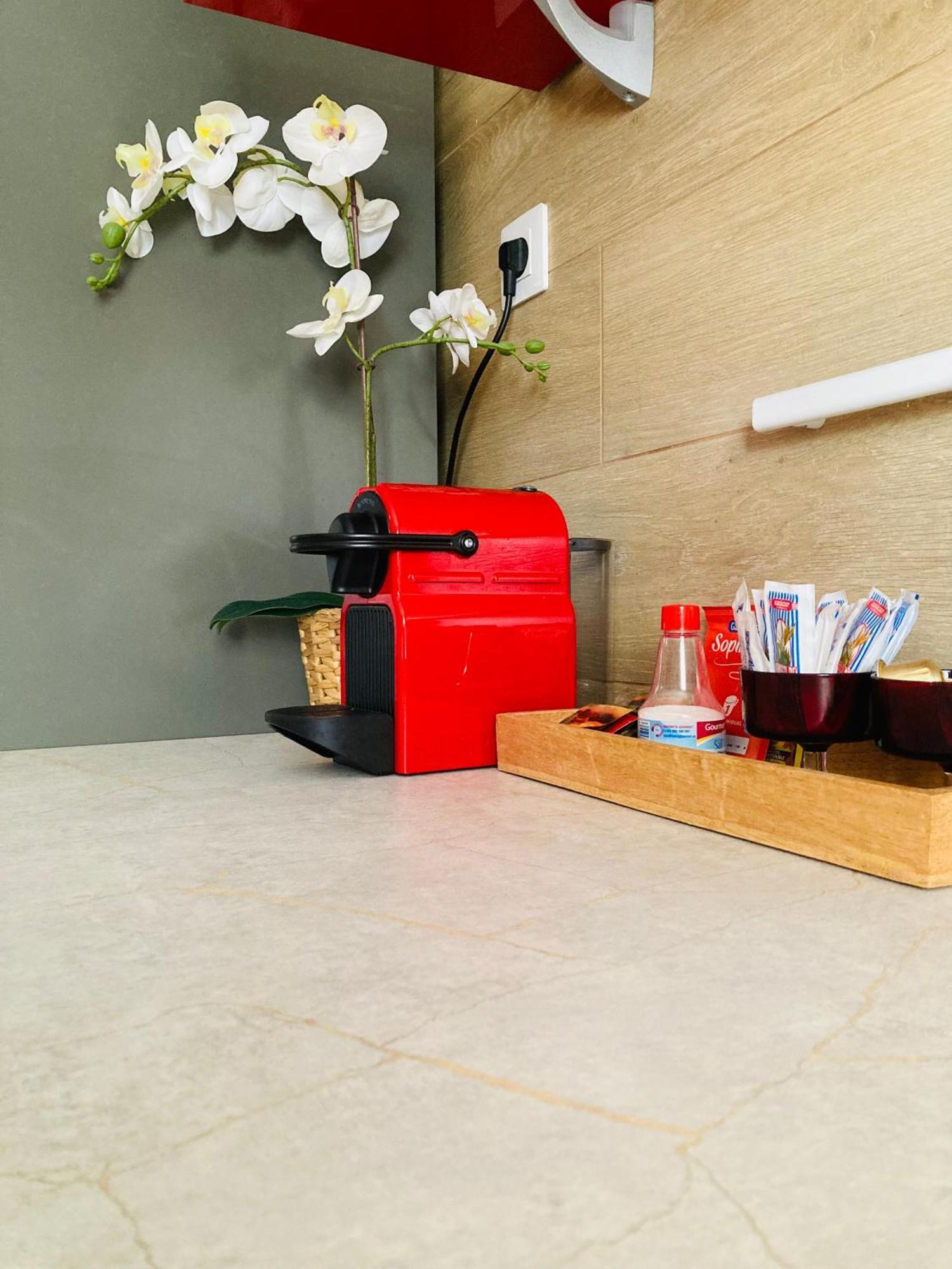Apartment With Terrace And Pool, Los Cristianos Los Cristianos (Tenerife) Ngoại thất bức ảnh